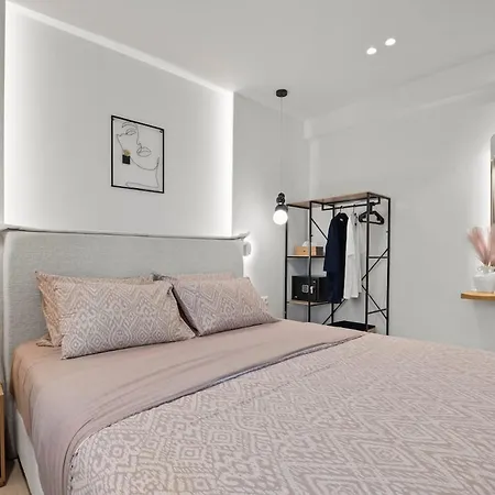 Silvio Suite - Naxos Town