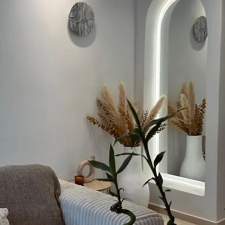 Дом отдыха Silvio Suite - Naxos Town *